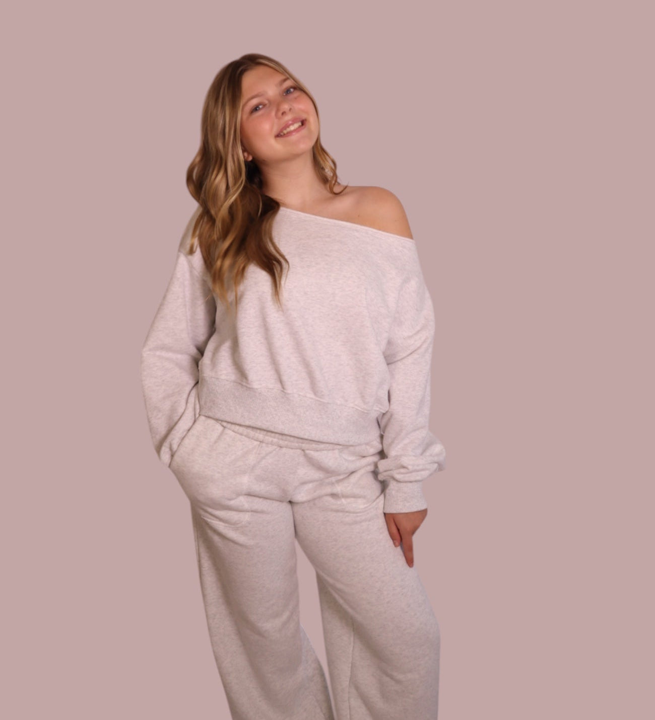 Light Gray Sweatpants for teen girls – Shop The Headliner