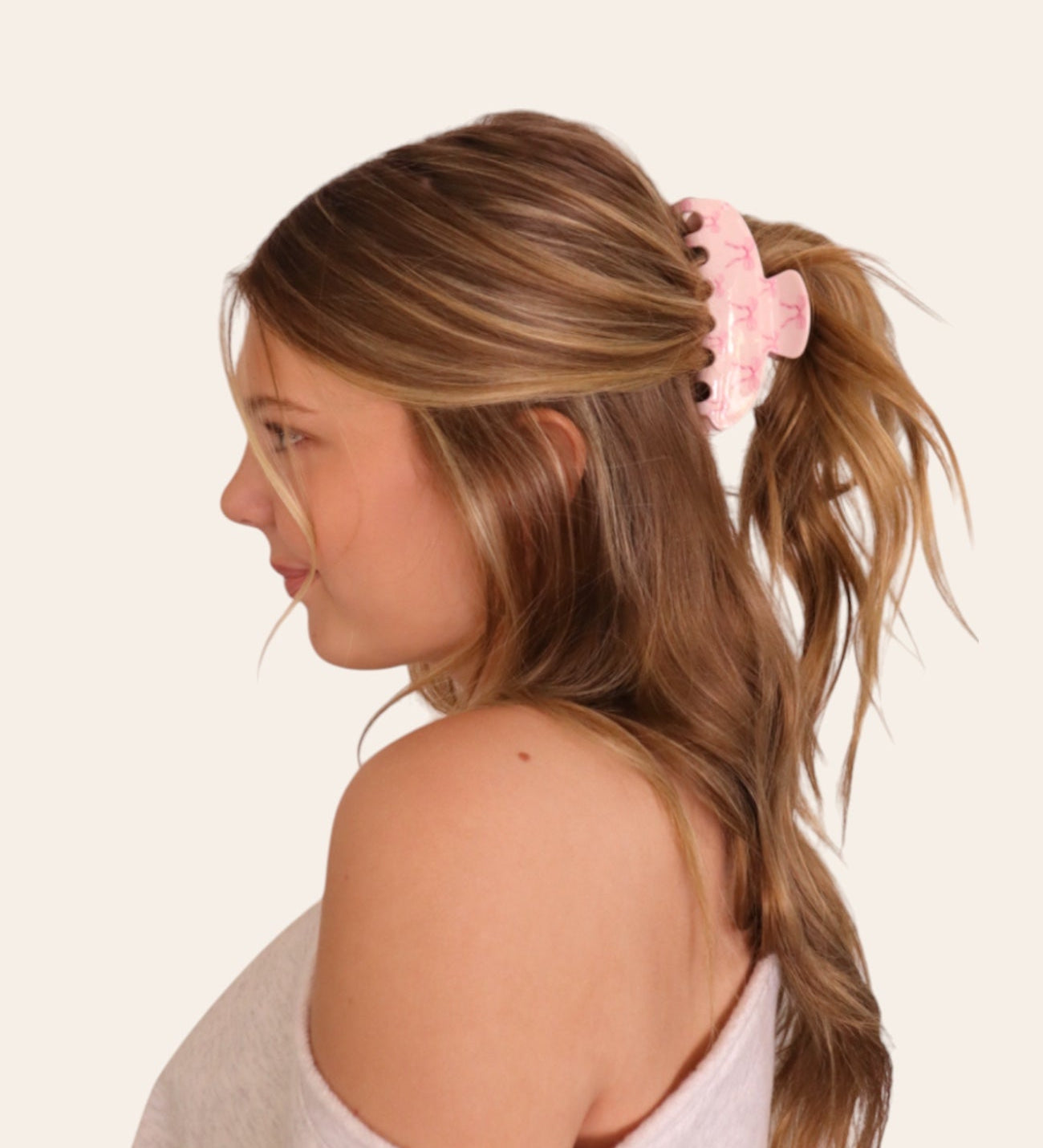 Pink Bow Claw Clip for teen girls – Shop The Headliner