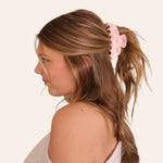 Pink Bow Claw Clip for teen girls – Shop The Headliner