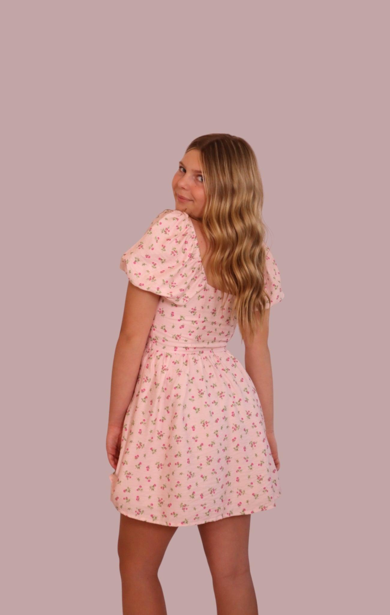 Pink Floral Sweetheart Puff Sleeve Mini Dress for teen girls – Shop The Headliner
