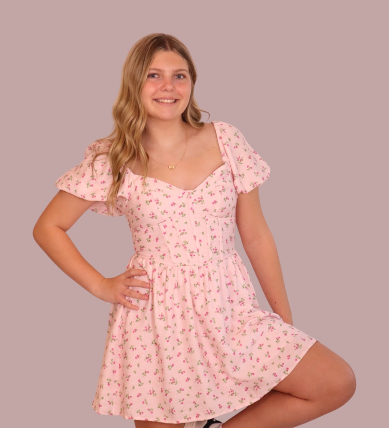 Pink Floral Sweetheart Puff Sleeve Mini Dress for teen girls – Shop The Headliner