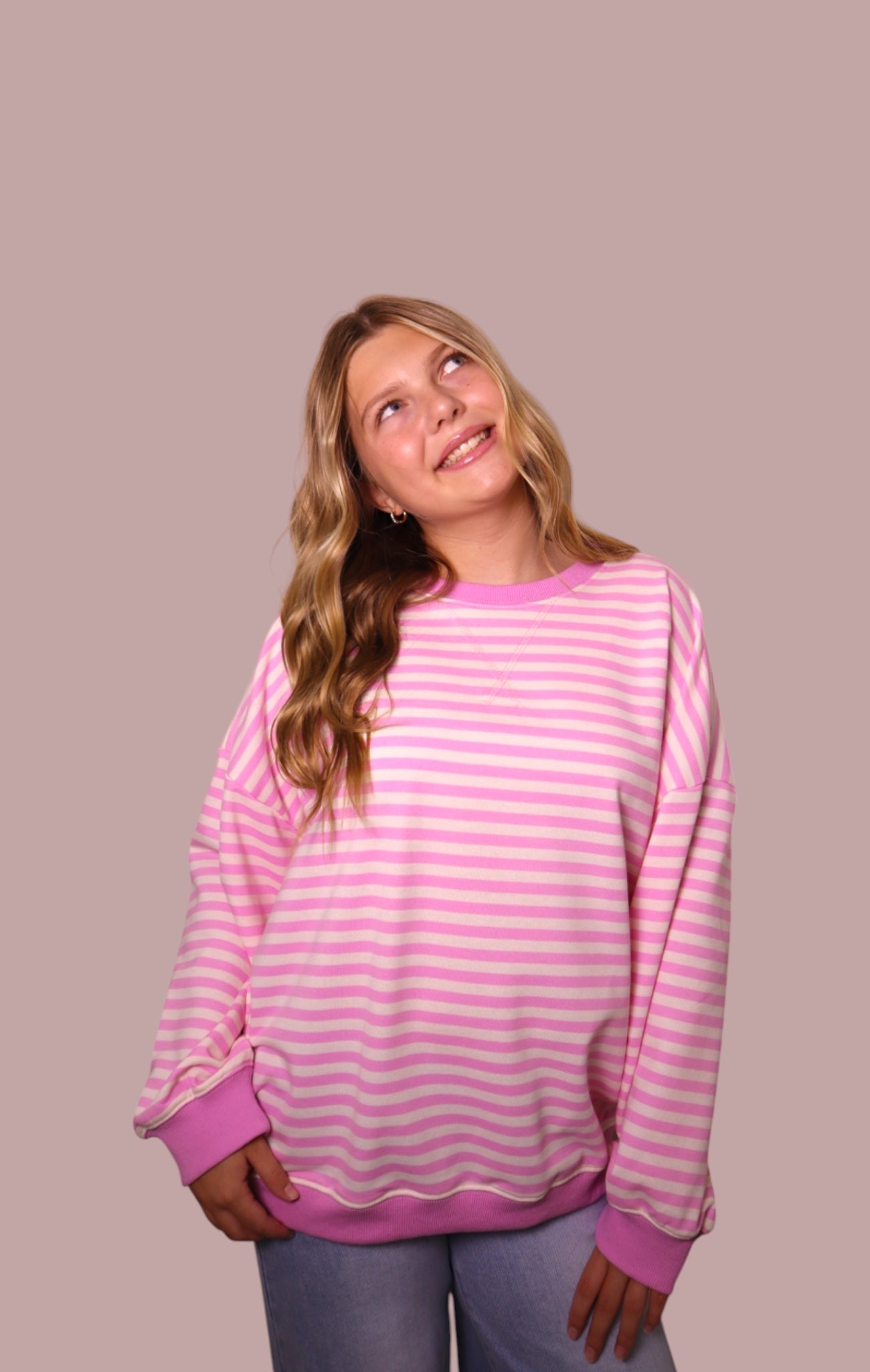 Sweetheart Stripe Crewneck for teen girls – Shop The Headliner