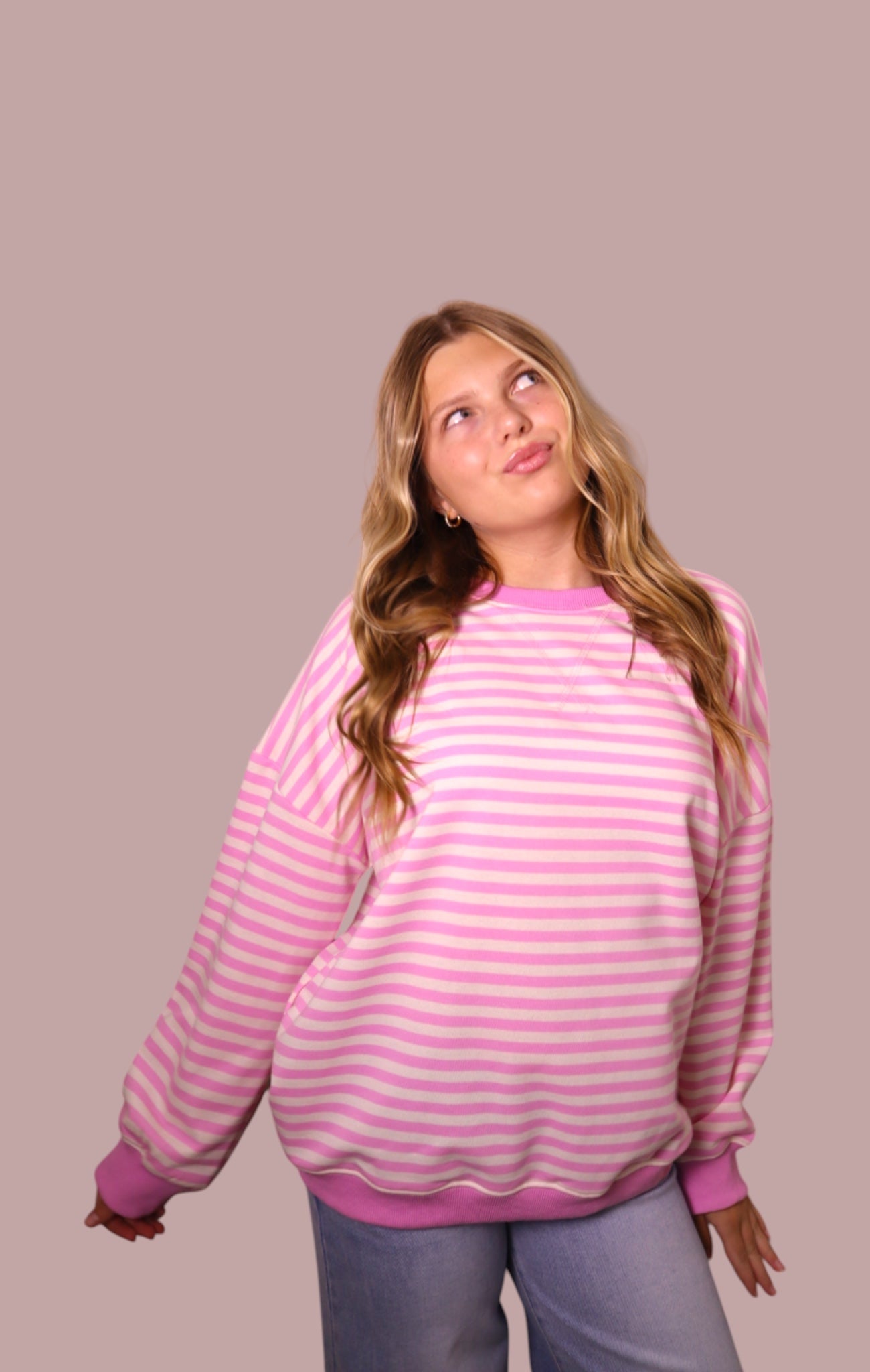 Sweetheart Stripe Crewneck for teen girls – Shop The Headliner